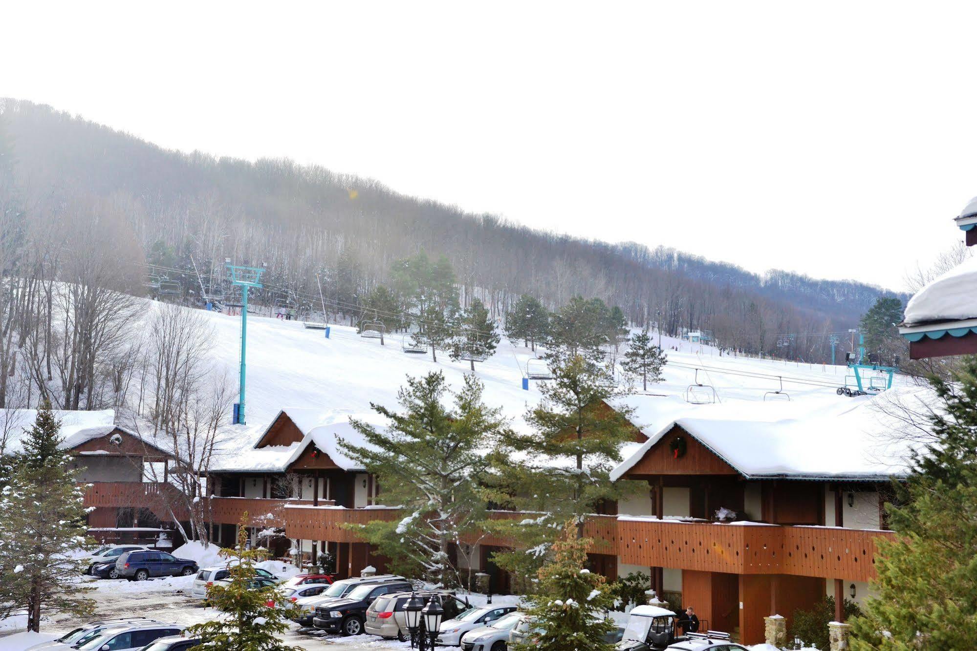 The Inn At Holiday Valley Ellicottville Exterior foto